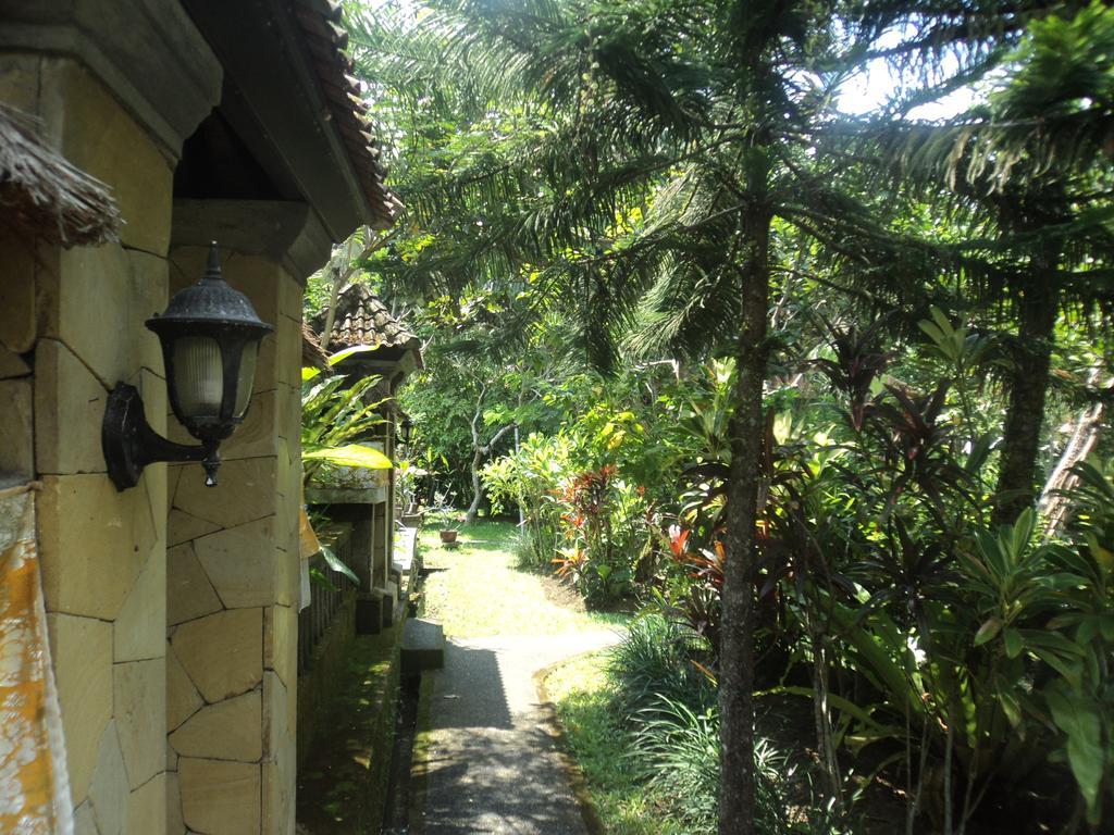 Villa Bhuana Alit Ubud  Exterior photo